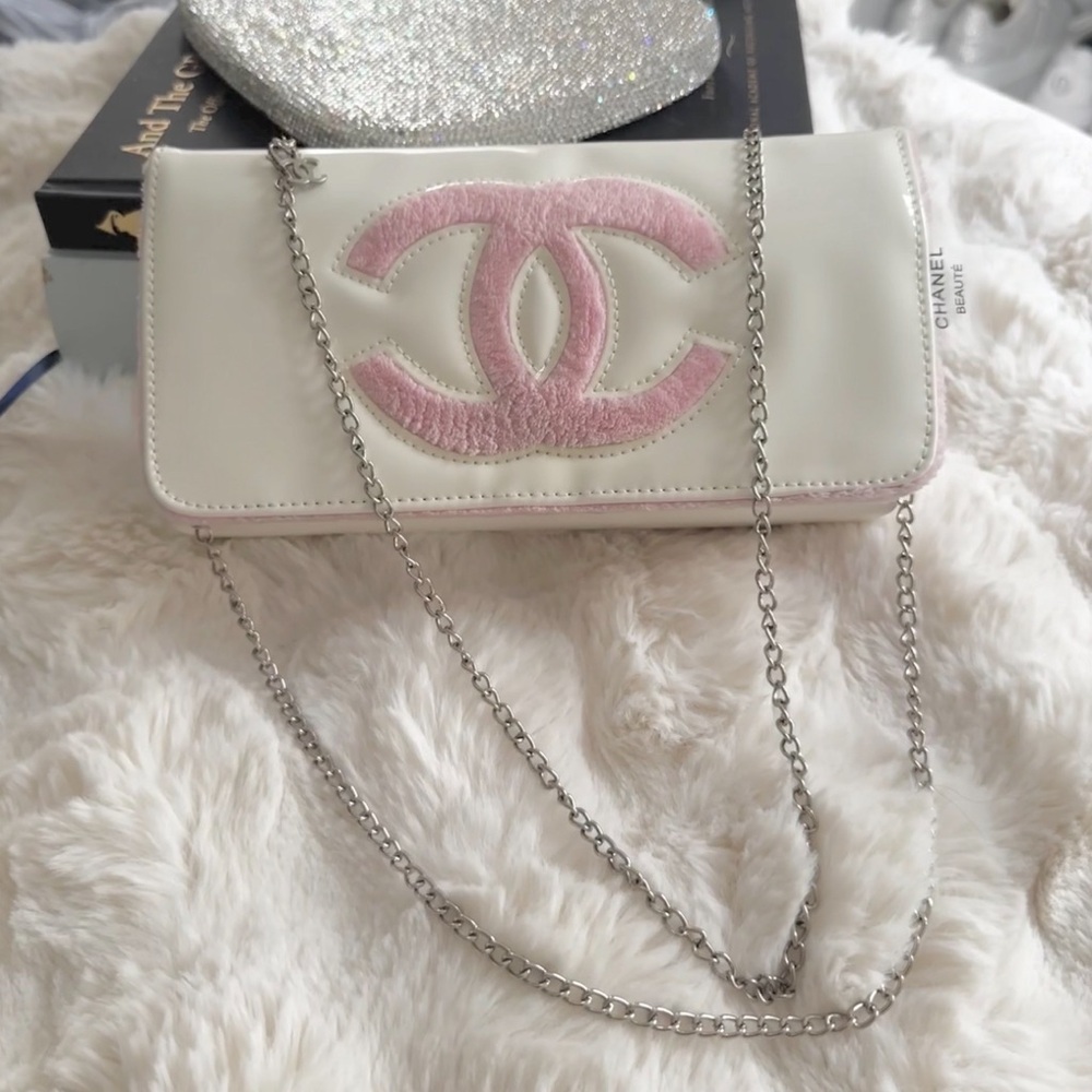 Chanel beauty shoulder bag